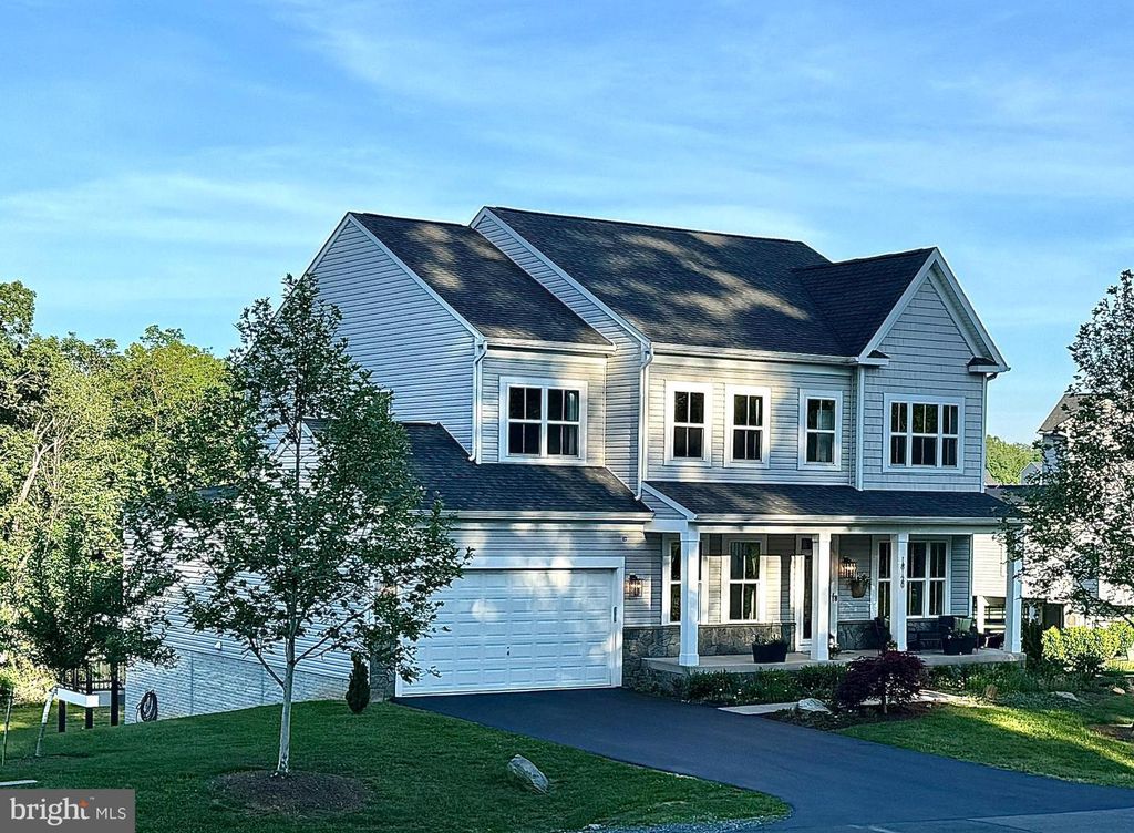 18120 RIDGEWOOD PL, Round Hill, VA 20141