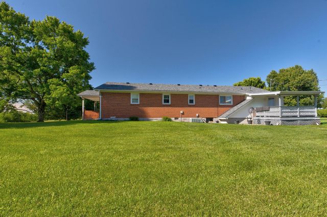 4389 McCormick Road, Mt Sterling, KY 40353