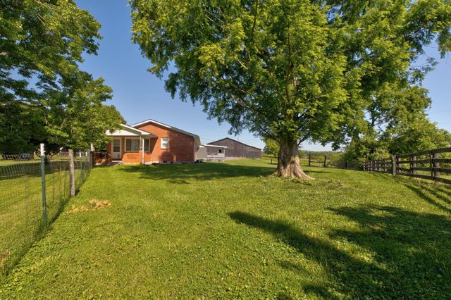 4389 McCormick Road, Mt Sterling, KY 40353