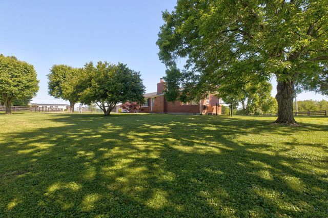 4389 McCormick Road, Mt Sterling, KY 40353