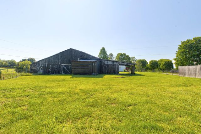4389 McCormick Road, Mt Sterling, KY 40353