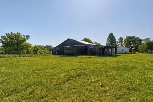 4389 McCormick Road, Mt Sterling, KY 40353