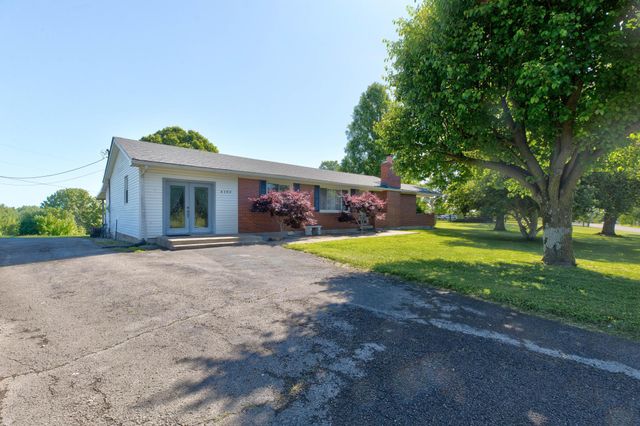 4389 McCormick Road, Mt Sterling, KY 40353