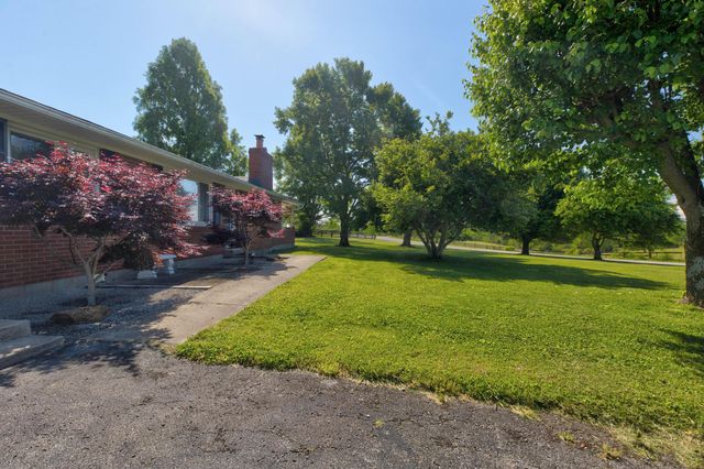 4389 McCormick Road, Mt Sterling, KY 40353