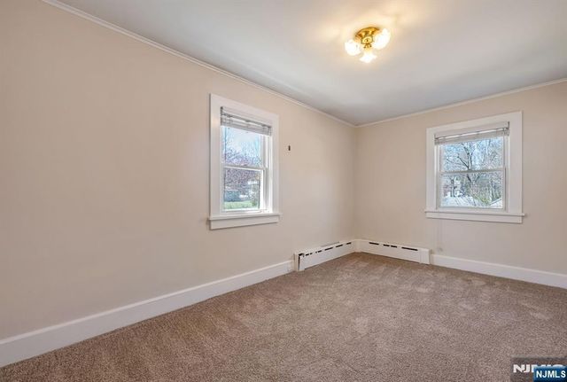 93 Carlton Avenue, Ho-ho-kus, NJ 07423