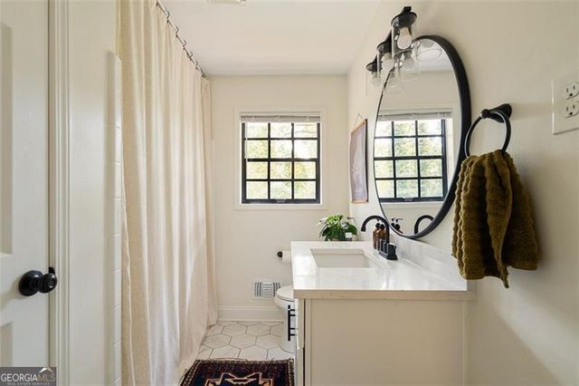 2826 Rainbow Forest Drive, Decatur, GA 30034