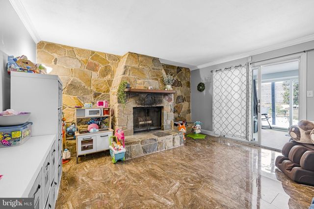 1007 STONEWOOD RD, Wilmington, DE 19810