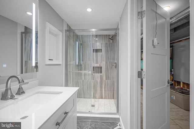 1007 STONEWOOD RD, Wilmington, DE 19810