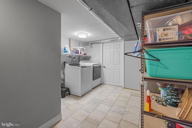 1007 STONEWOOD RD, Wilmington, DE 19810