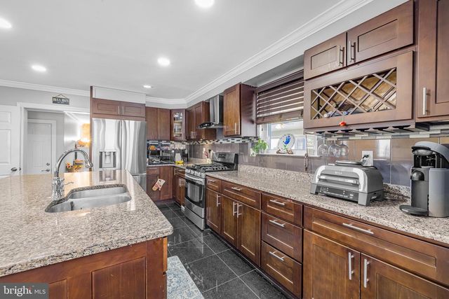 1007 STONEWOOD RD, Wilmington, DE 19810