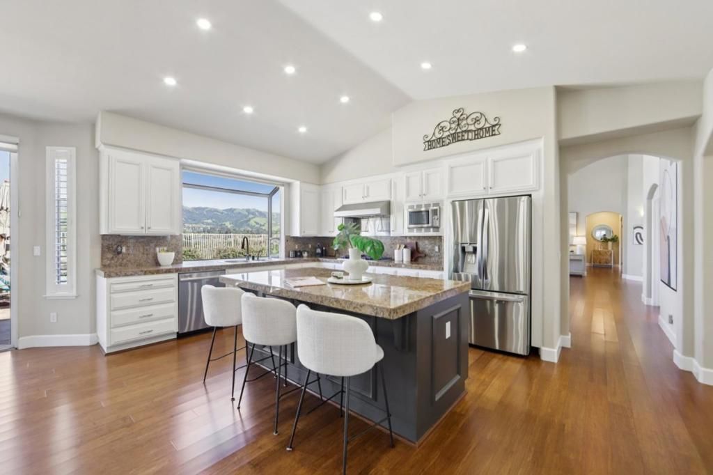 Image 13 of property listing at 2198 Hillstone Drive, San Jose, CA 95138