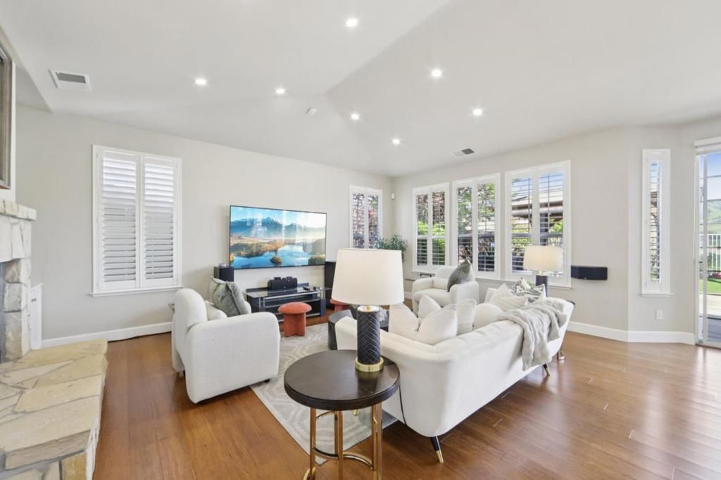 Image 18 of property listing at 2198 Hillstone Drive, San Jose, CA 95138