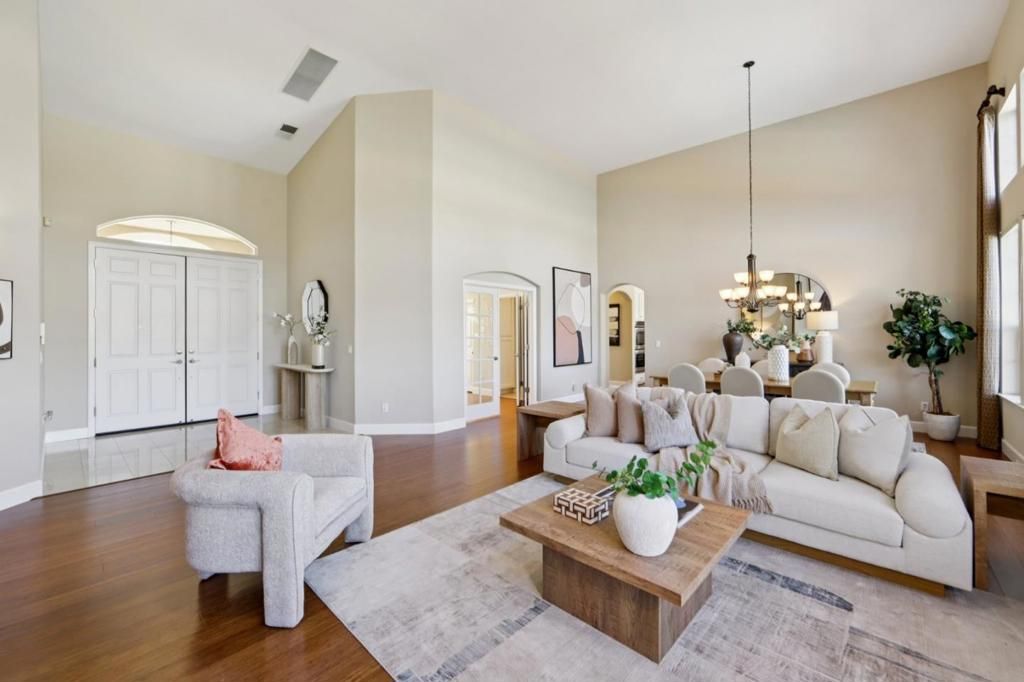 Image 9 of property listing at 2198 Hillstone Drive, San Jose, CA 95138