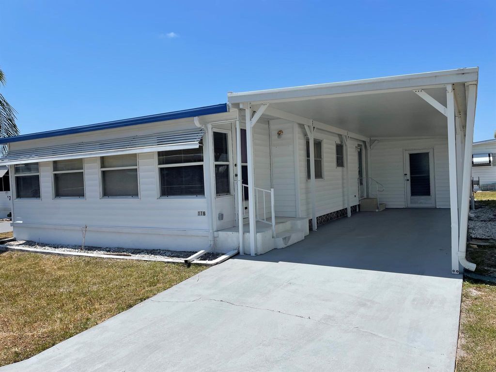 3500 S Kanner Highway 116, Stuart, FL 34994