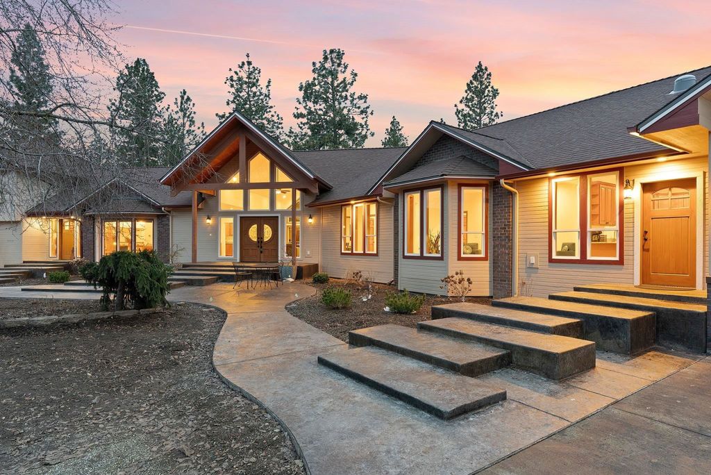 12912 E Gibbs Rd, Mica, WA 99023 photo 3