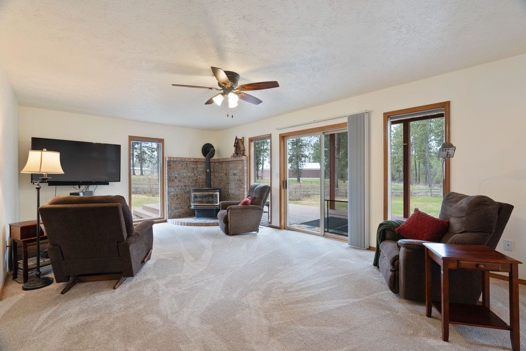 12912 E Gibbs Rd, Mica, WA 99023 photo 29