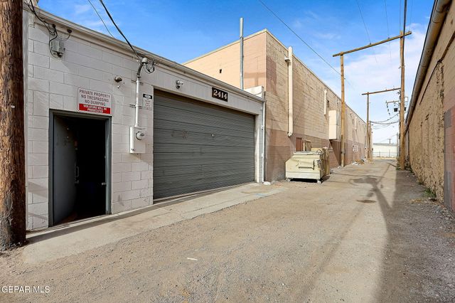 2414 Texas Avenue, El Paso, TX 79901