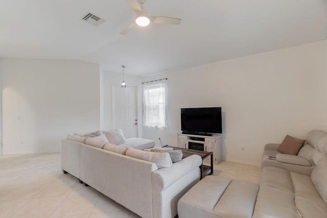 115 Coconut Key Lane, Delray Beach, FL 33484