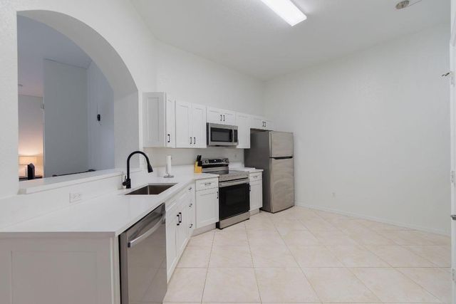 115 Coconut Key Lane, Delray Beach, FL 33484