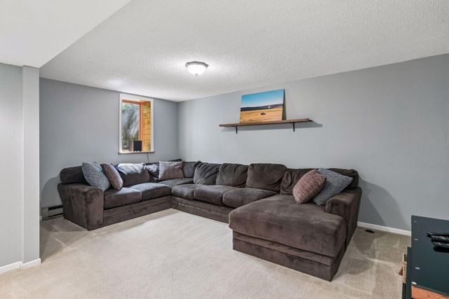 5875 Upper 182nd Street W, Farmington, MN 55024