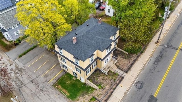 427-429 High St, Dedham, MA 02026