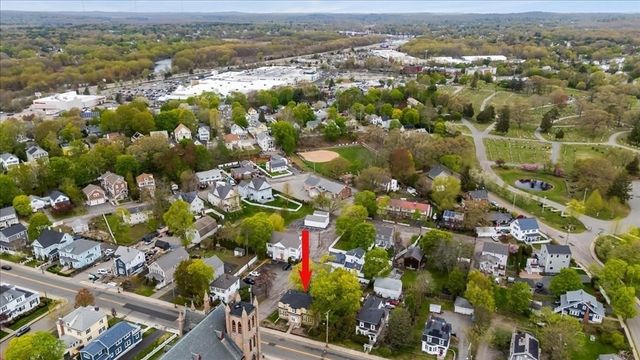427-429 High St, Dedham, MA 02026