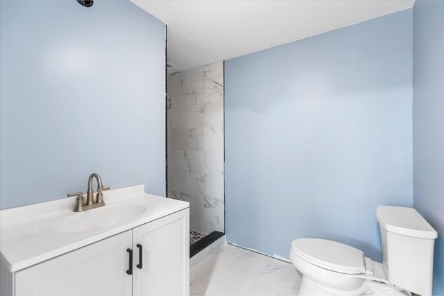 427-429 High St, Dedham, MA 02026