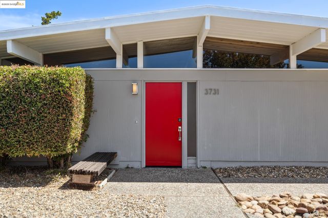 3731 Merridan Dr, Concord, CA 94518