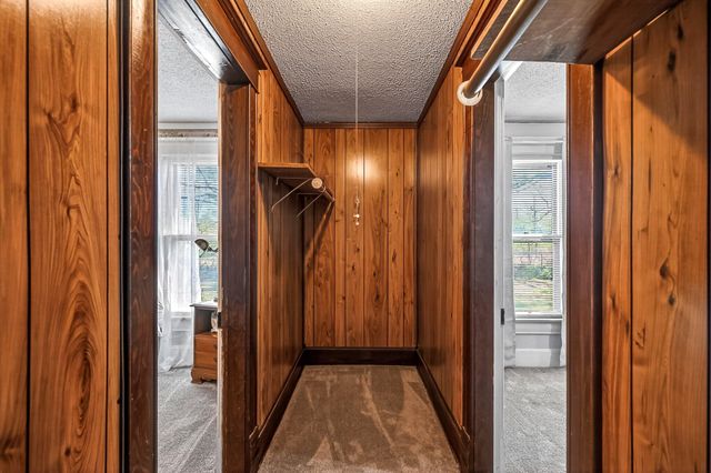 3751 W Farm Road 168, Springfield, MO 65807
