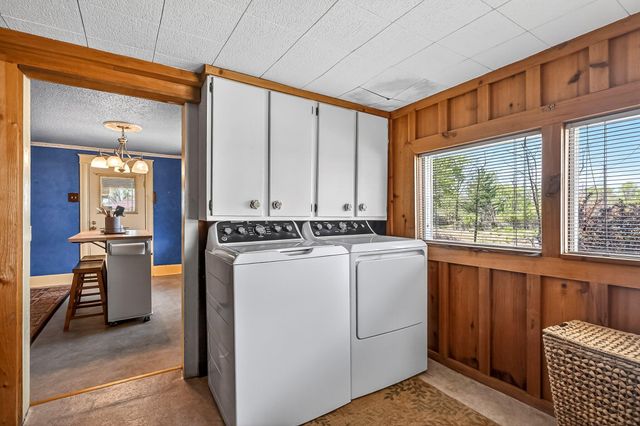 3751 W Farm Road 168, Springfield, MO 65807