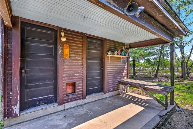 3751 W Farm Road 168, Springfield, MO 65807