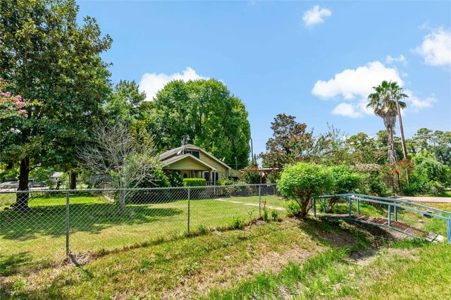 16507 Green Manor Drive, Humble, TX 77396