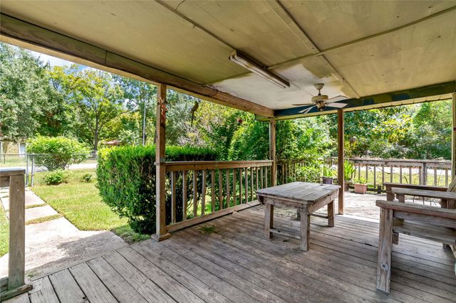 16507 Green Manor Drive, Humble, TX 77396