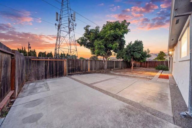 2868 Fairfax Avenue, San Jose, CA 95148