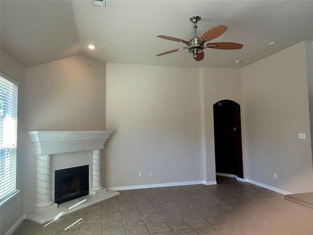 2809 Blue Heron Drive, Mesquite, TX 75181