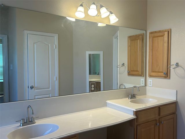 2809 Blue Heron Drive, Mesquite, TX 75181