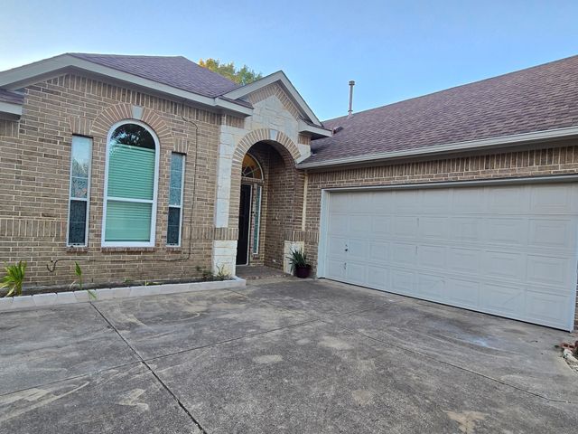 2809 Blue Heron Drive, Mesquite, TX 75181