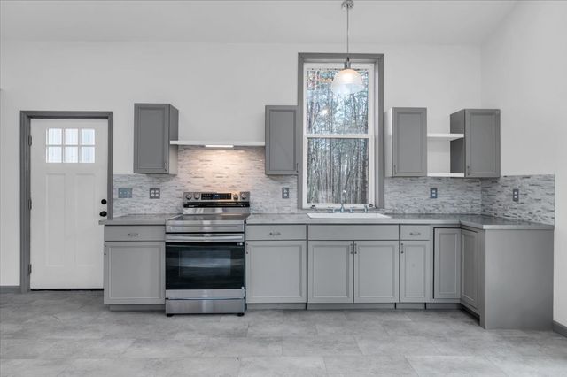 17458 SR 50, Altamont, TN 37301