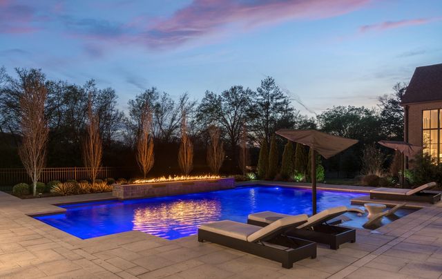 1809 Old Hickory Blvd, Brentwood, TN 37027