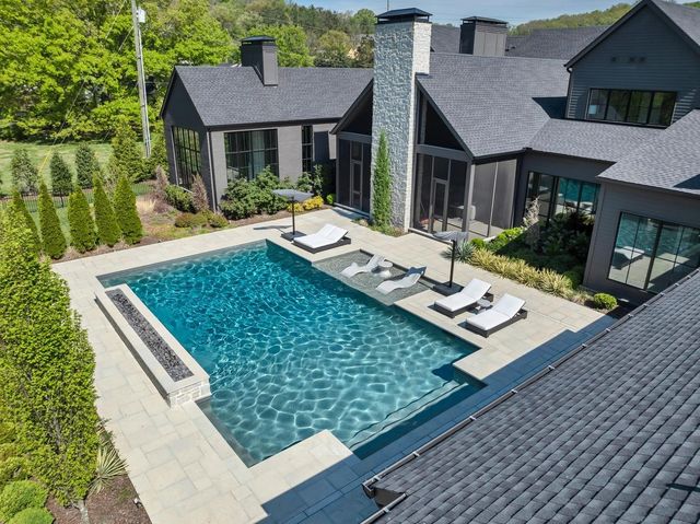1809 Old Hickory Blvd, Brentwood, TN 37027