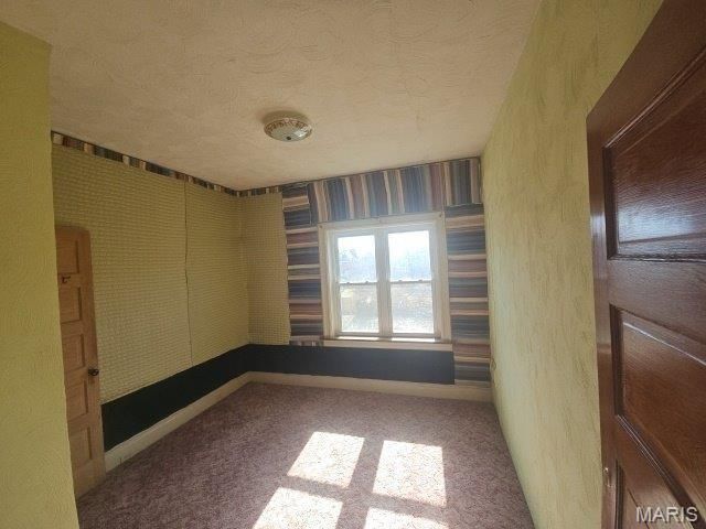 5165 Maple Avenue, St Louis, MO 63113