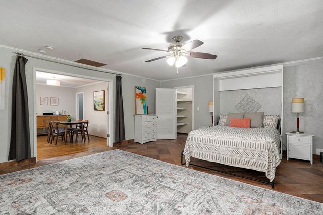 2225 S Hampton Avenue, Springfield, MO 65807