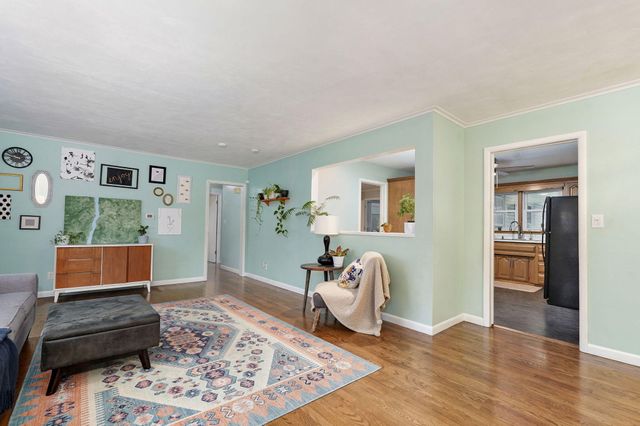 2225 S Hampton Avenue, Springfield, MO 65807