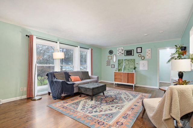 2225 S Hampton Avenue, Springfield, MO 65807