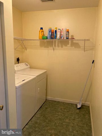 1201 PROGRESS RD, Chambersburg, PA 17201