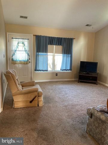 1201 PROGRESS RD, Chambersburg, PA 17201