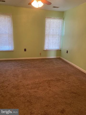 1201 PROGRESS RD, Chambersburg, PA 17201