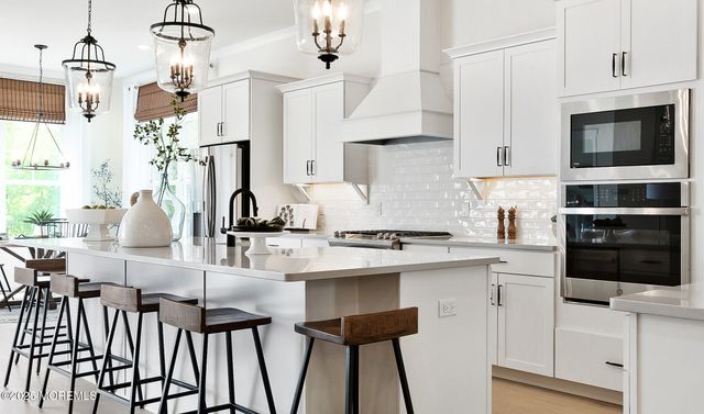 34 Freesia Drive, Manalapan, NJ 07726