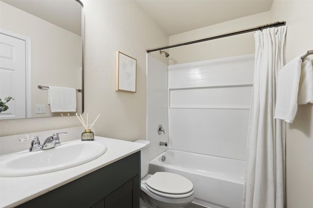 4540 Benham Drive, Fort Worth, TX 76036