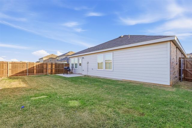 4540 Benham Drive, Fort Worth, TX 76036